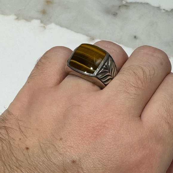 David Yurman Tigers Eye Signet Ring - Siz 10 - Picture 3 of 8